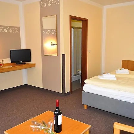 Gaestehaus & Stoertebeker Camp Aparthotel